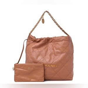 CHANEL 22 hobo bag Medium Size in Caramel 🤎